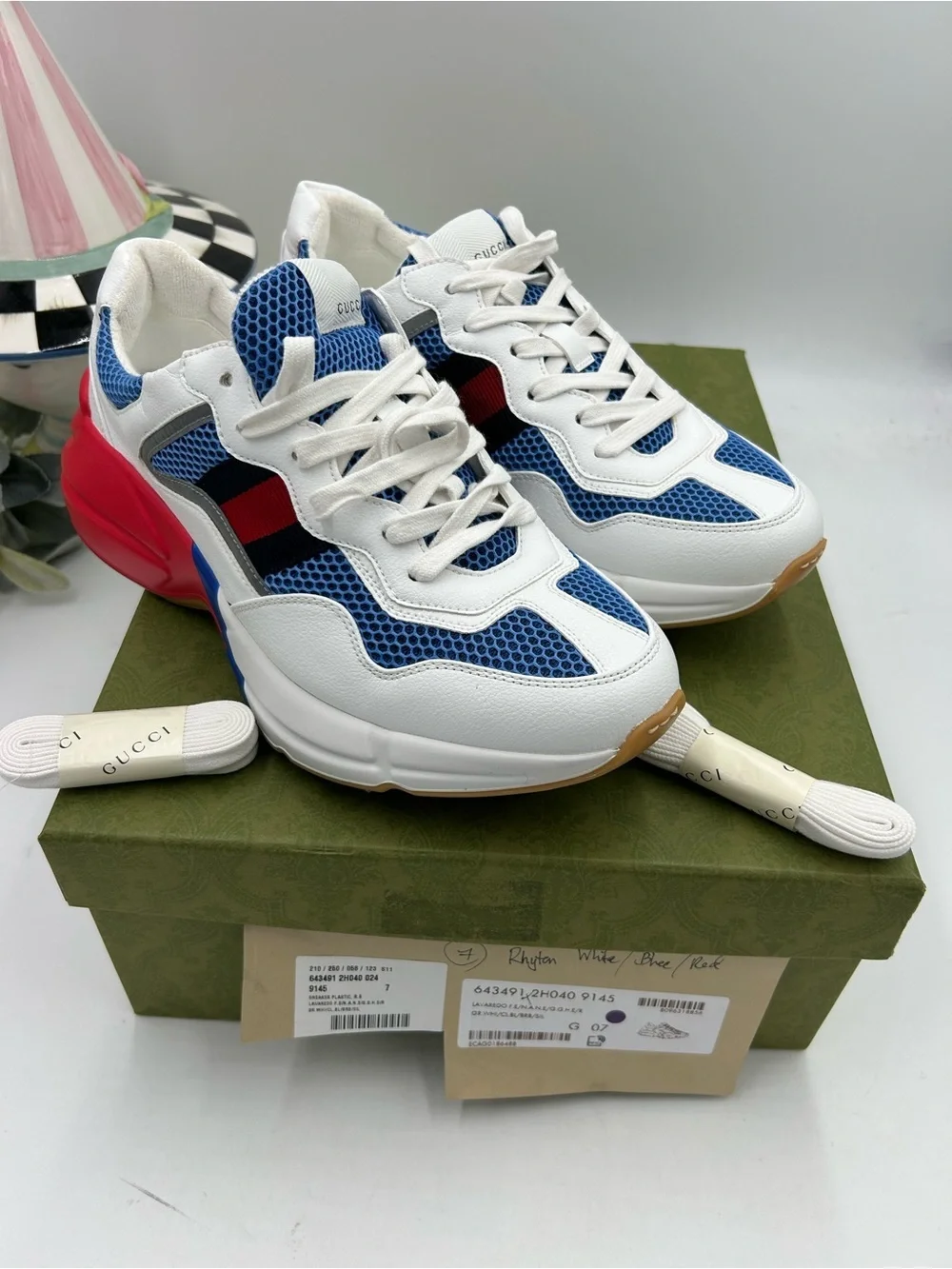 Men's Gucci RYTHON red/white/blue sneakers size 7 fits eight US made in Italy